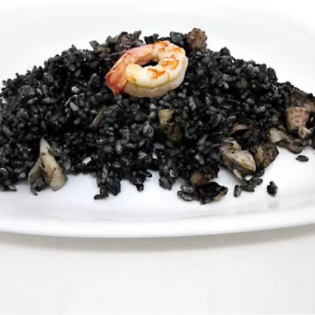 Hotel Restaurante Rural Cau Blanch 3*
