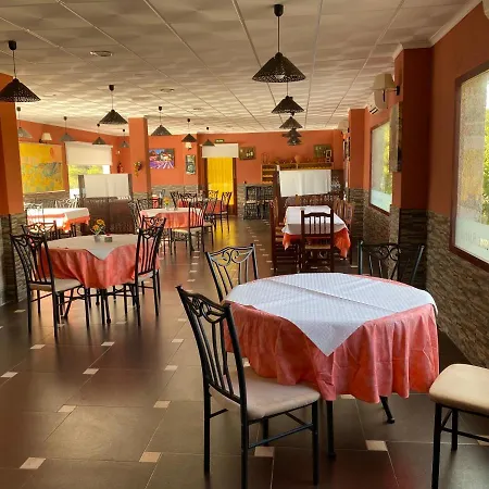 Restaurante Rural Cau Blanch Hotel Vall dʼAlba